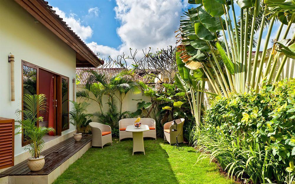 4S Villas At Seminyak Square Exterior photo